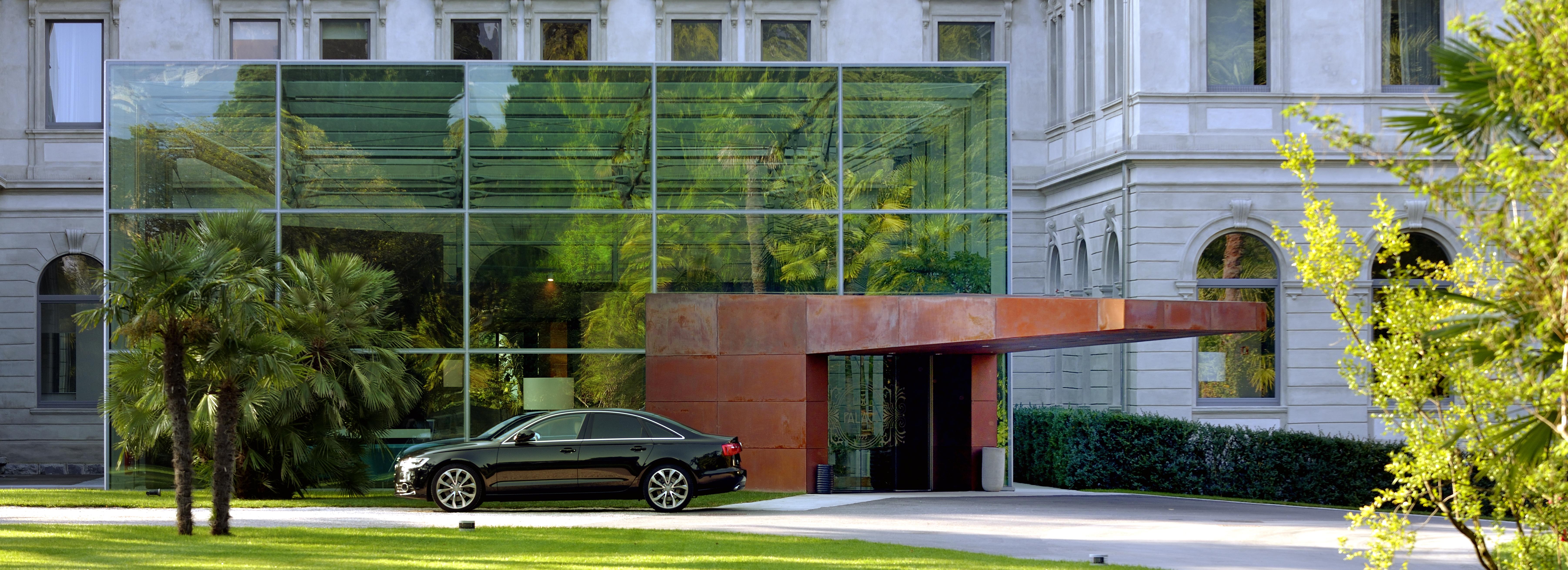 Lido Palace - The Leading Hotels Of The World Riva del Garda Bagian luar foto