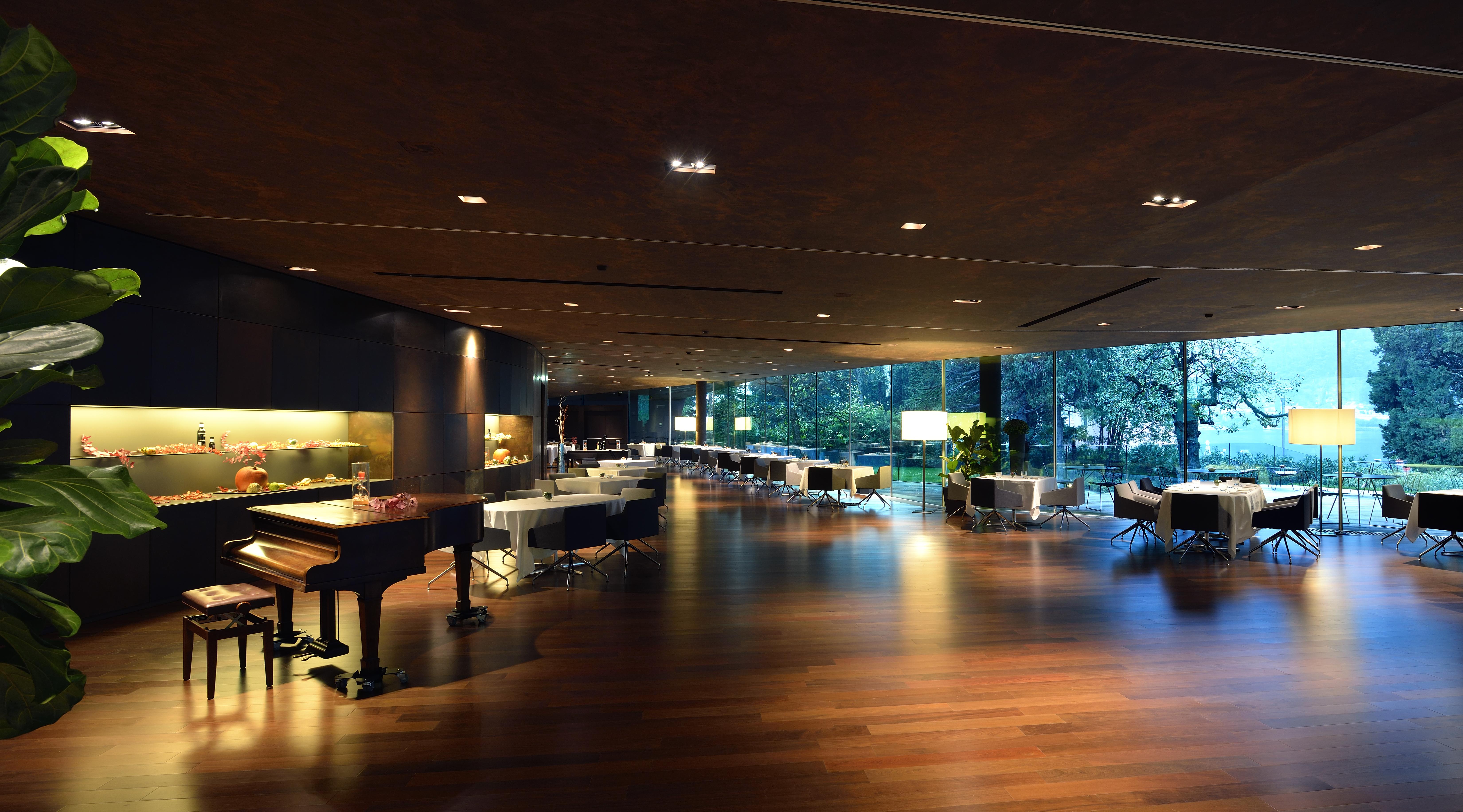 Lido Palace - The Leading Hotels Of The World Riva del Garda Bagian luar foto